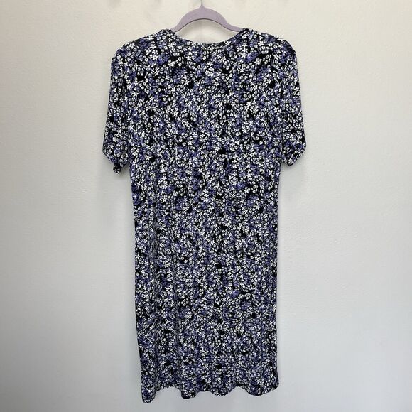 BCBGeneration | Woman's T-Shirt Dress Medium Scattered Ditzy Floral Short Sleeve - Picture 5 of 5